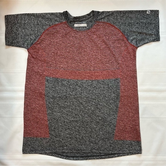 Cougar Sport Dryformance Technology SS Pullover Shirt‎ Sz XXL Black Red EUC - Picture 1 of 9